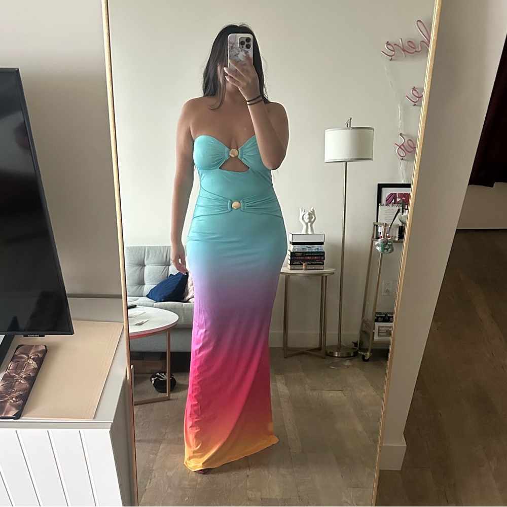 NWT Strapless Ombre Maxi Dress in Aqua, Pink & Yellow — Ring-Detail - Picture 4 of 5